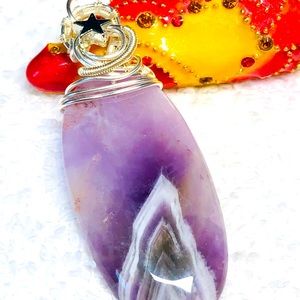 💜✨Chevron dream amethyst pendant with star